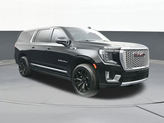 Used 2021 GMC Yukon XL Denali image 1