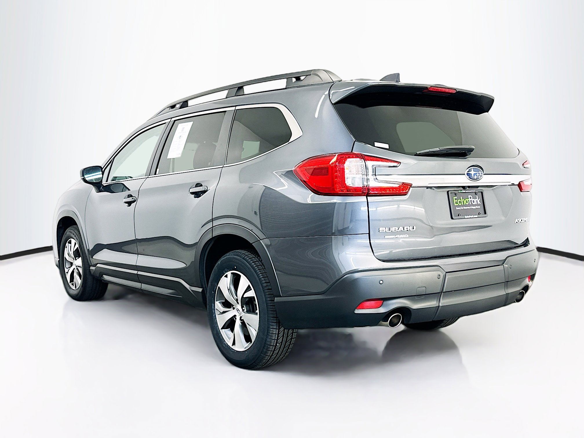 Used 2025 Subaru Ascent Premium image 5
