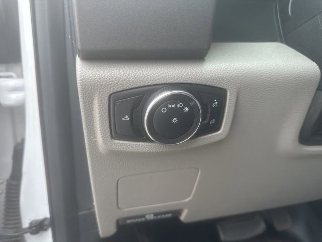 Used 2017 Ford F250 XL w/ STX Appearance Package AWD/4WD image 7
