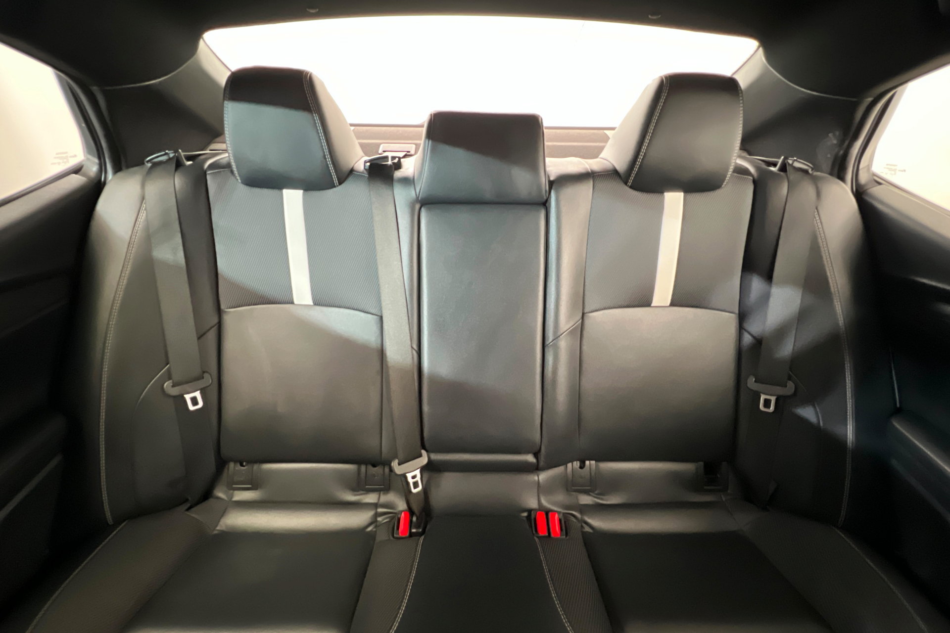 Used 2025 Toyota Camry SE FWD image 24