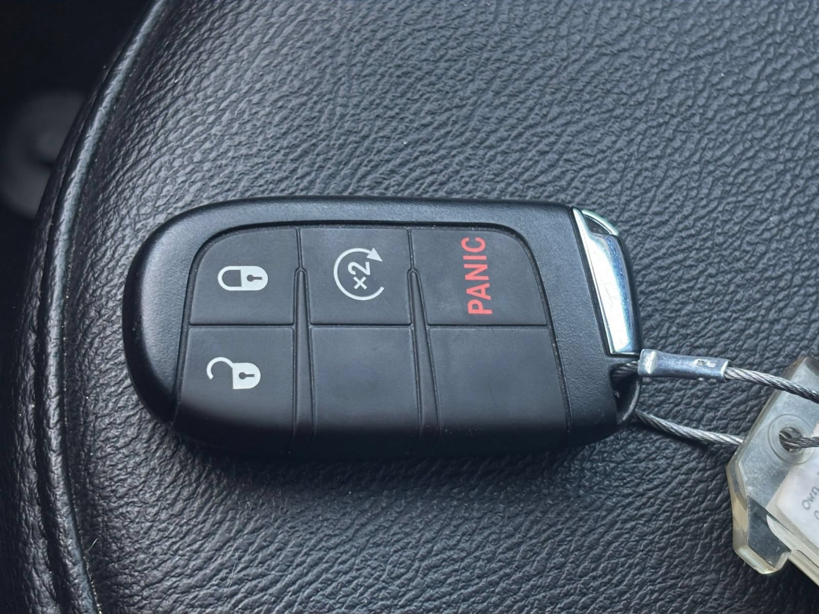 Used 2025 Jeep Compass Limited AWD/4WD image 20