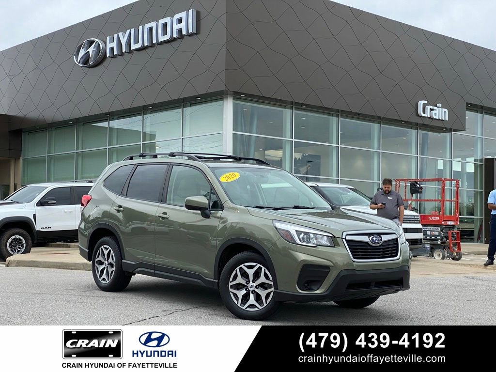 Used 2020 Subaru Forester Premium image 1