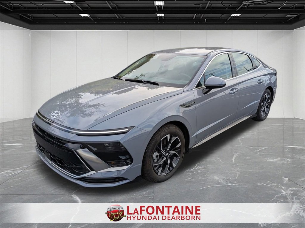 Certified 2025 Hyundai Sonata SEL image 1