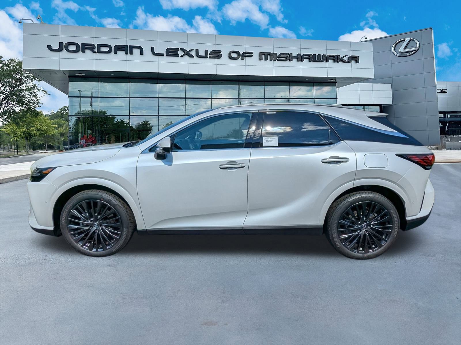 New 2025 Lexus RX 350 AWD image 2