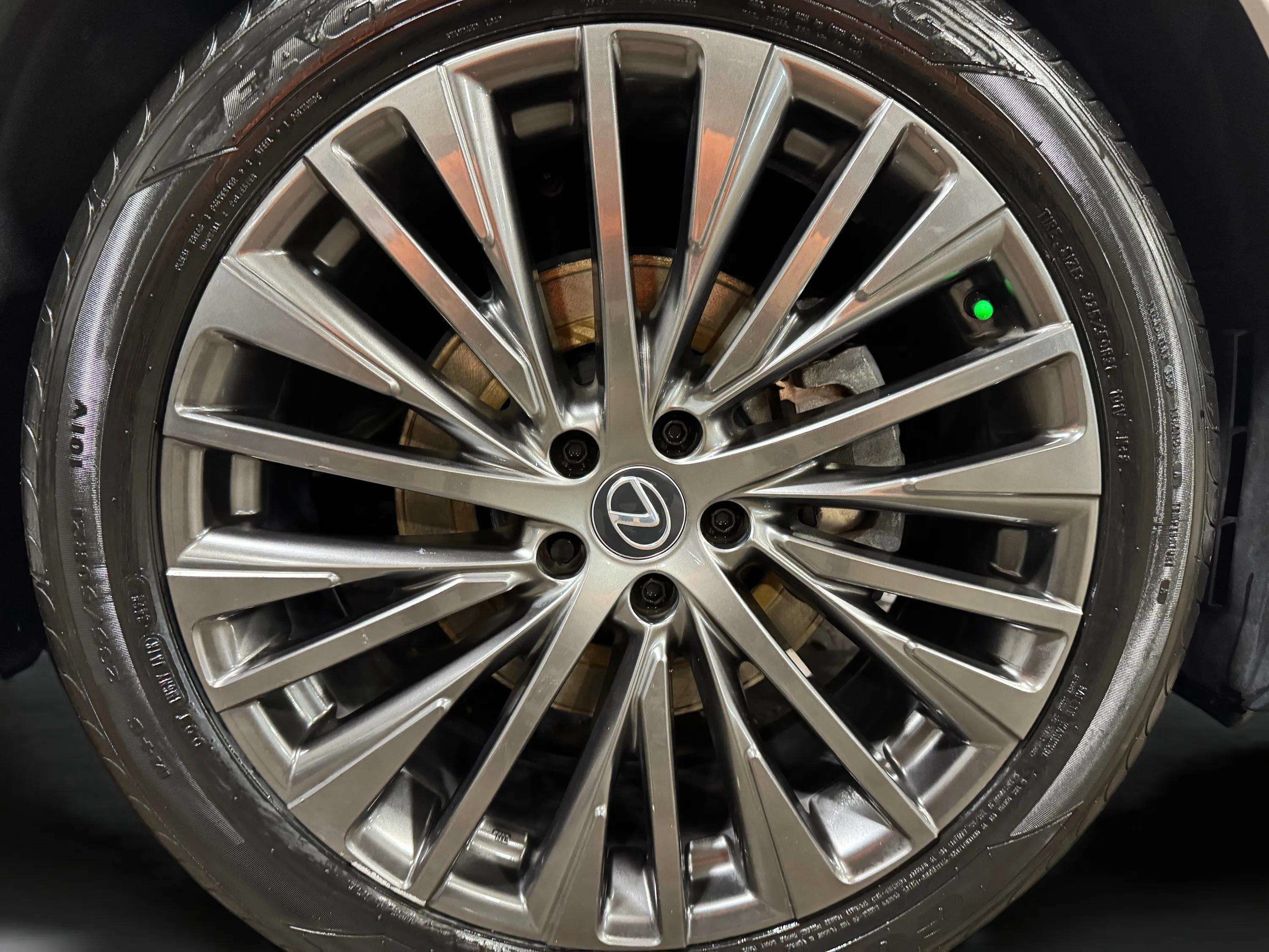 Certified 2023 Lexus RX 350 AWD w/ Accessory Package image 33