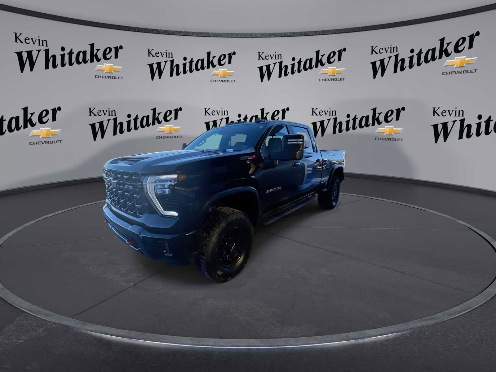 Used 2025 Chevrolet Silverado 2500 ZR2 w/ Technology Package image 4