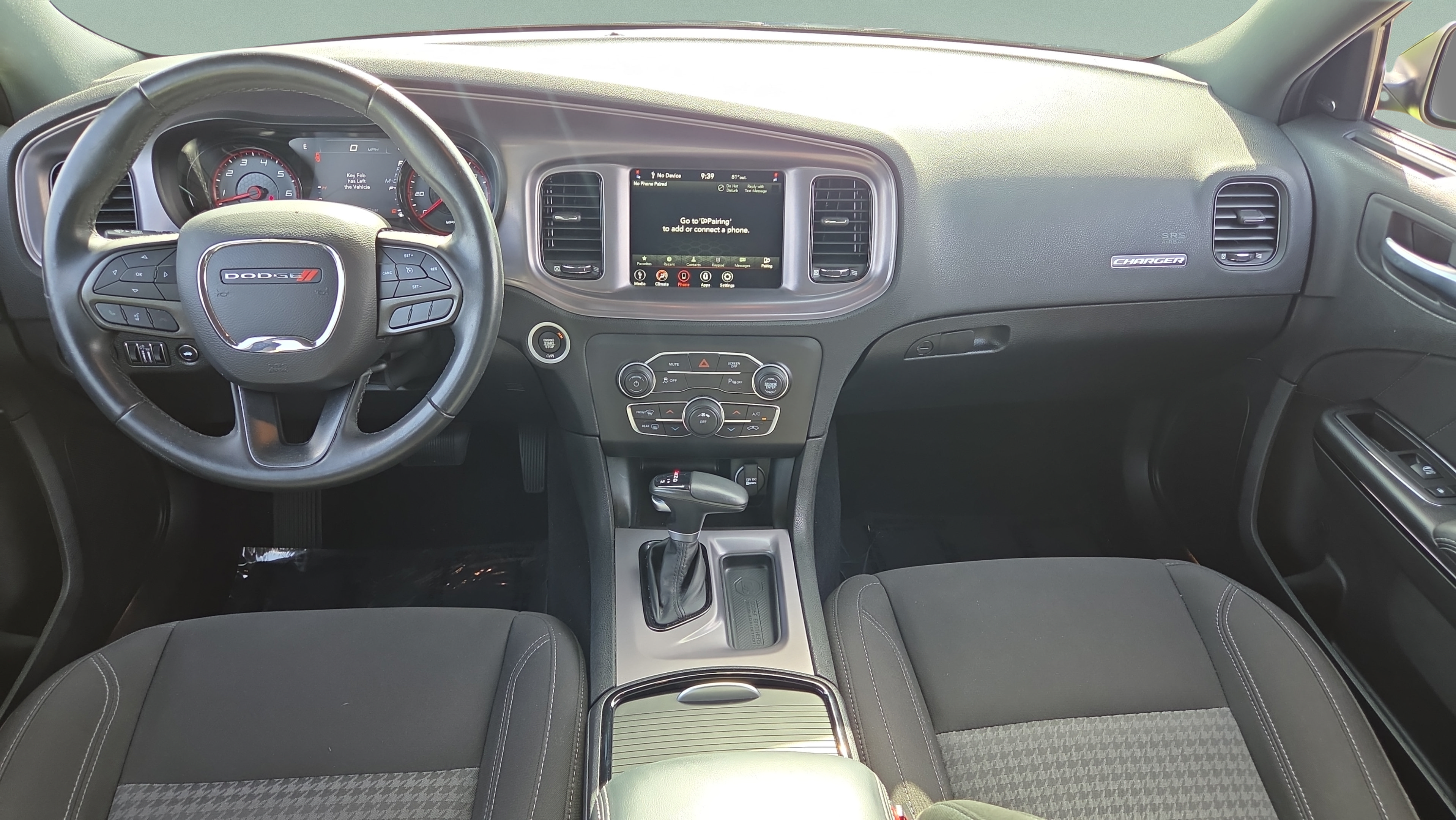Used 2023 Dodge Charger SXT w/ Blacktop Package RWD image 13