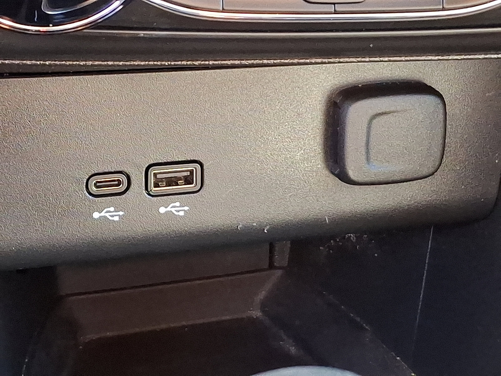 Used 2024 Buick Encore GX Preferred image 24