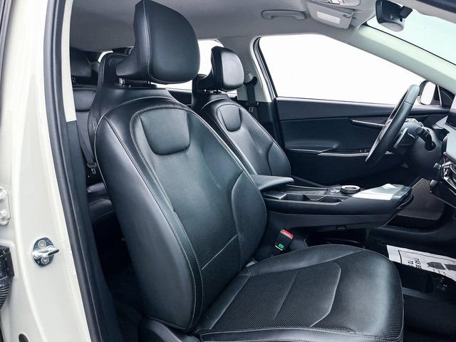 Used 2022 Kia EV6 Wind image 36