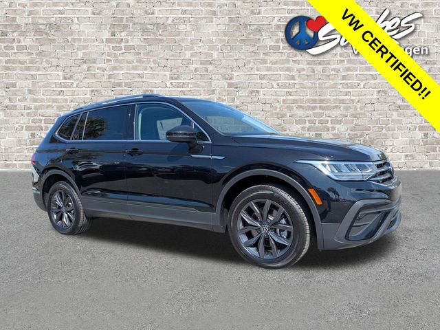 Certified 2023 Volkswagen Tiguan SE w/ Panoramic Sunroof Package FWD video 2