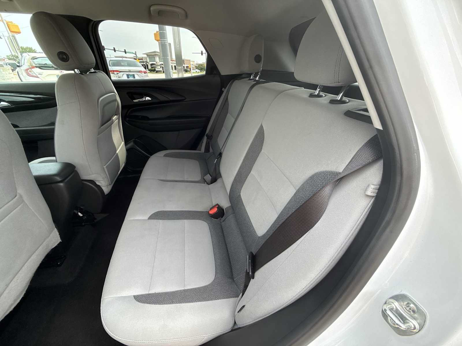 Used 2025 Chevrolet TrailBlazer LT FWD image 21
