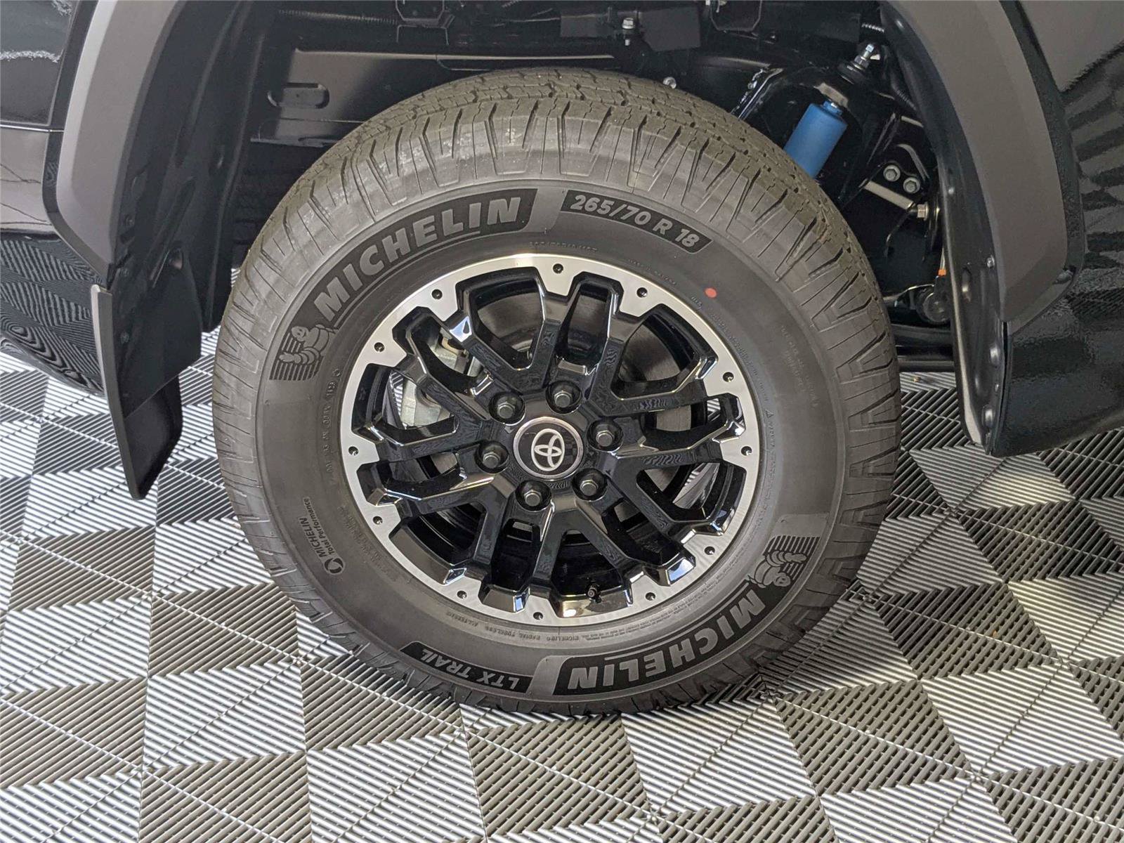 New 2026 Toyota Tundra SR5 AWD/4WD image 8