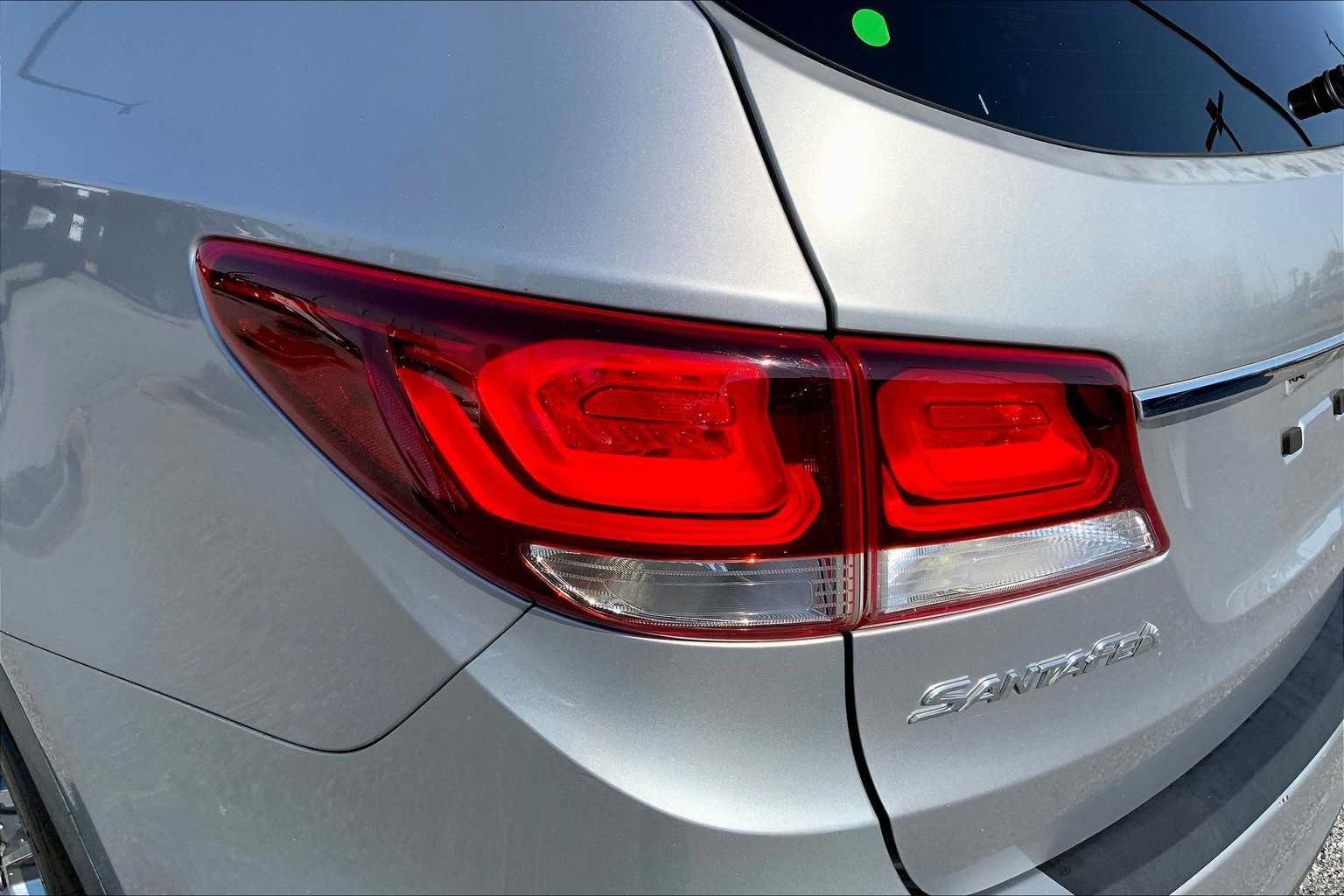 Used 2017 Hyundai Santa Fe Limited AWD/4WD image 28