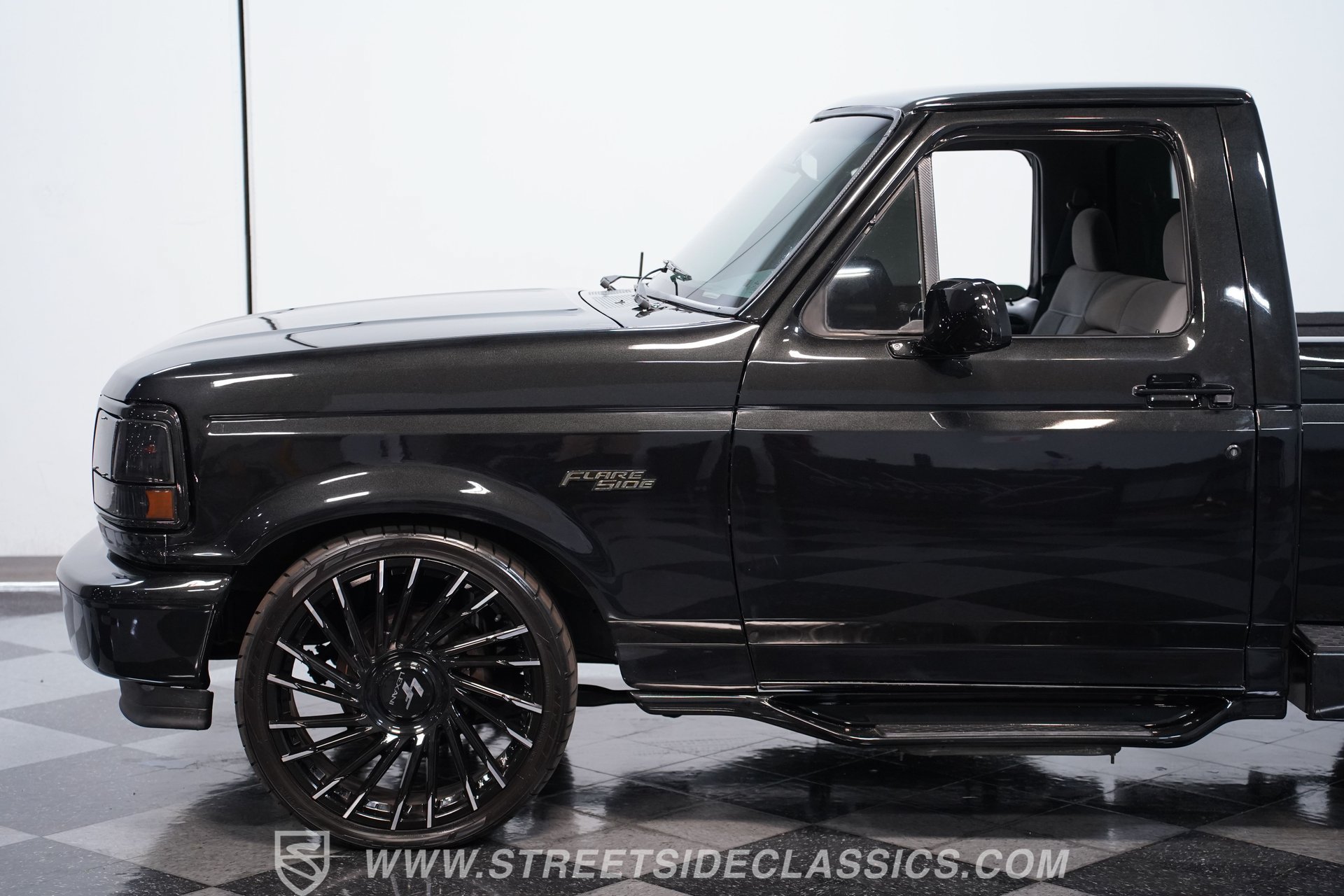 Used 1994 Ford F150 XL RWD image 19
