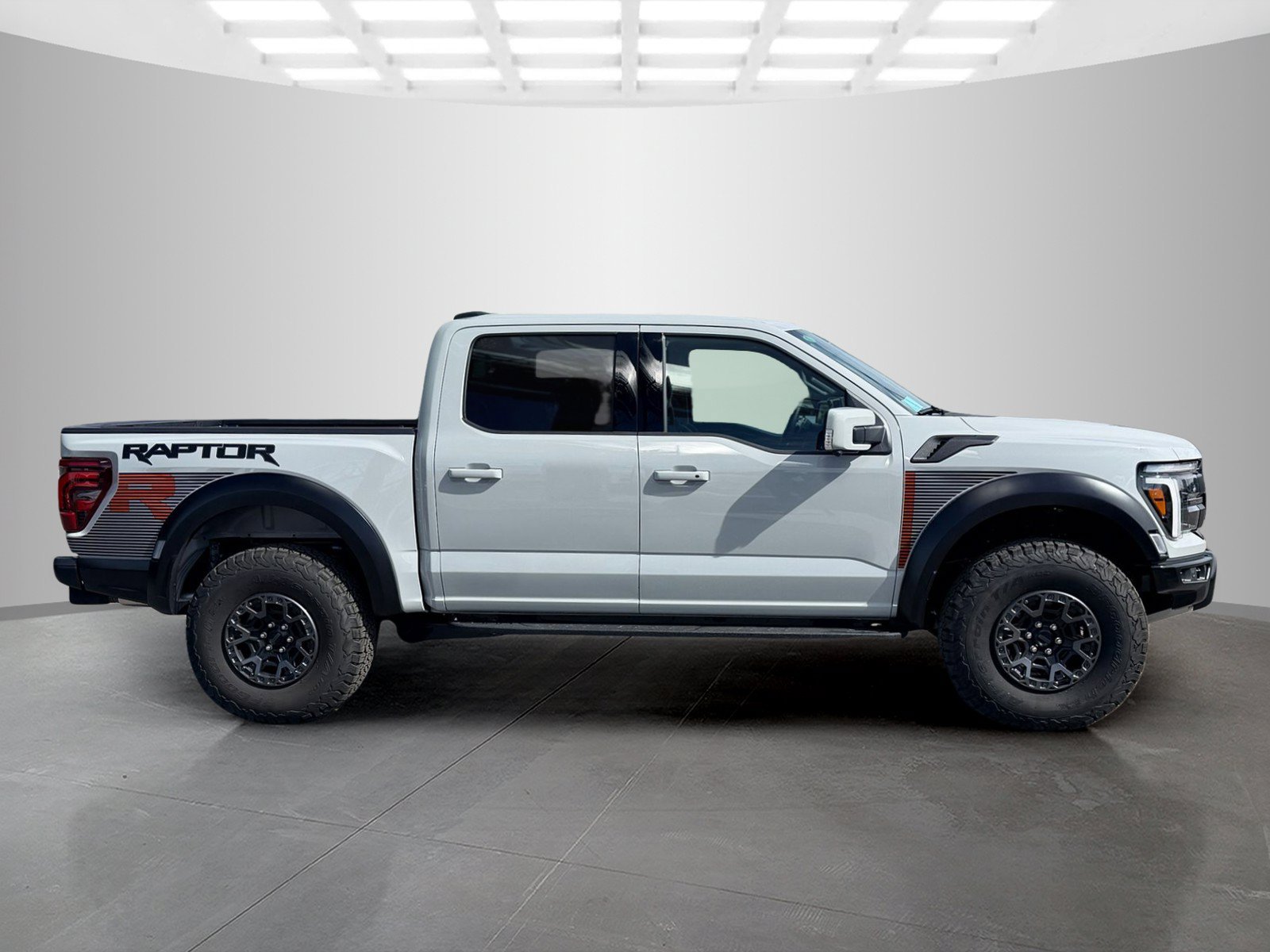 Used 2026 Ford F150 Raptor w/ Equipment Group 803A Raptor R AWD/4WD image 4