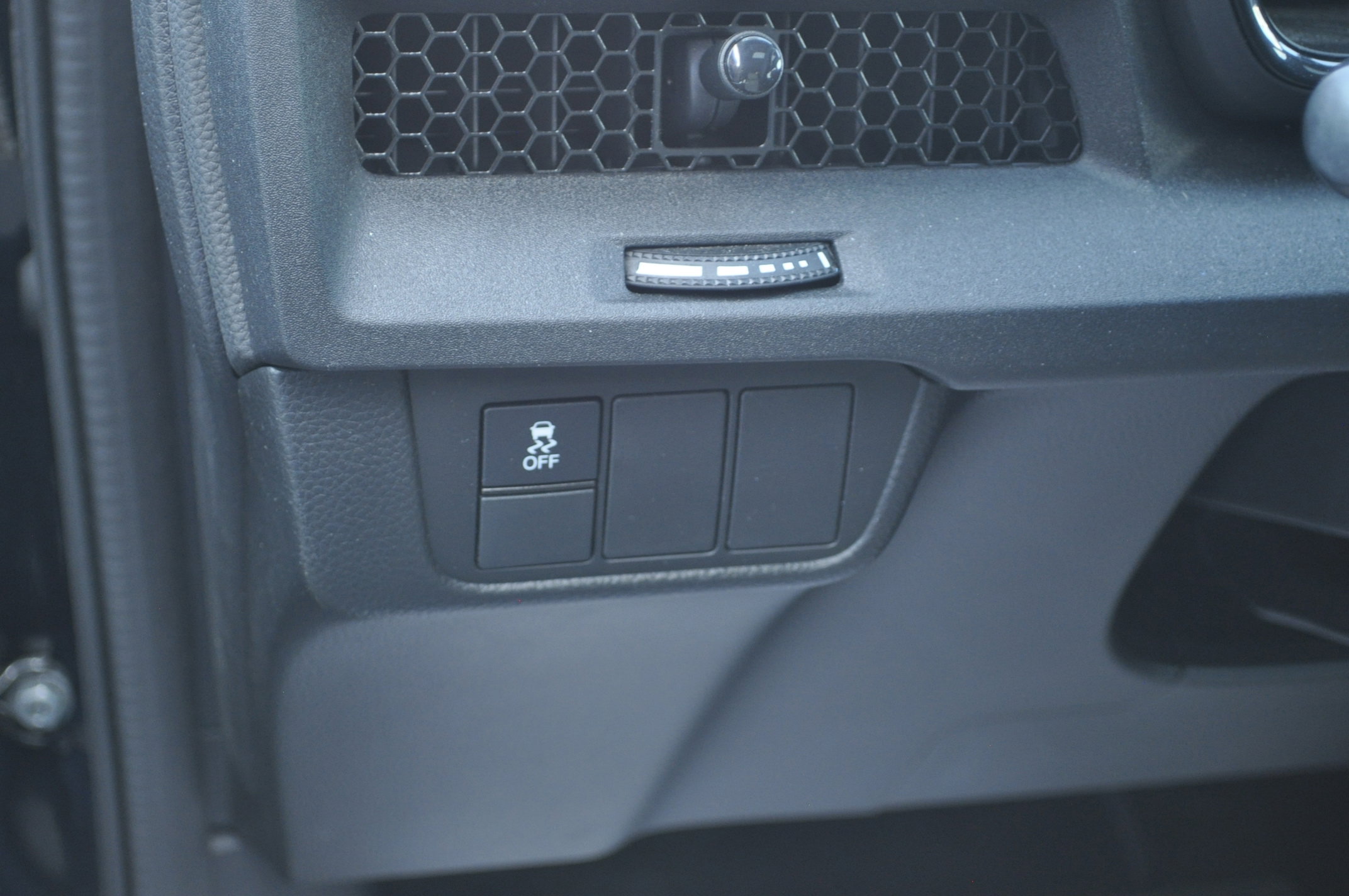 Certified 2024 Honda CR-V EX image 17