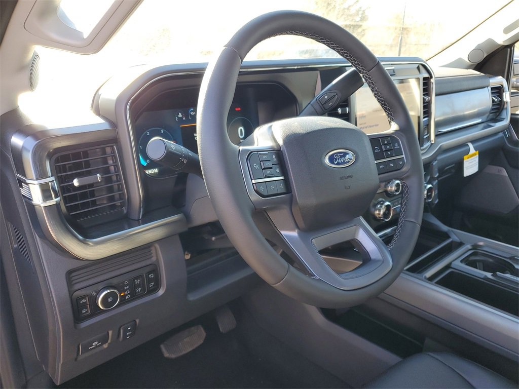 New 2026 Ford F250 Lariat w/ Black Appearance Package image 11