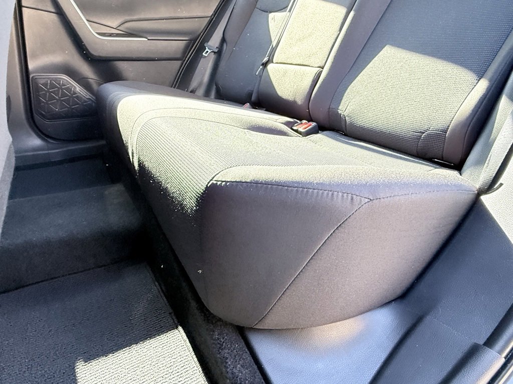 Used 2025 Toyota RAV4 LE image 29