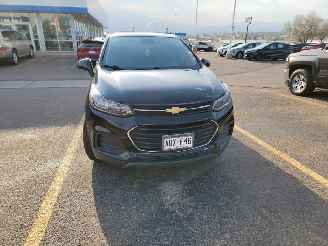 Used 2017 Chevrolet Trax LS image 2