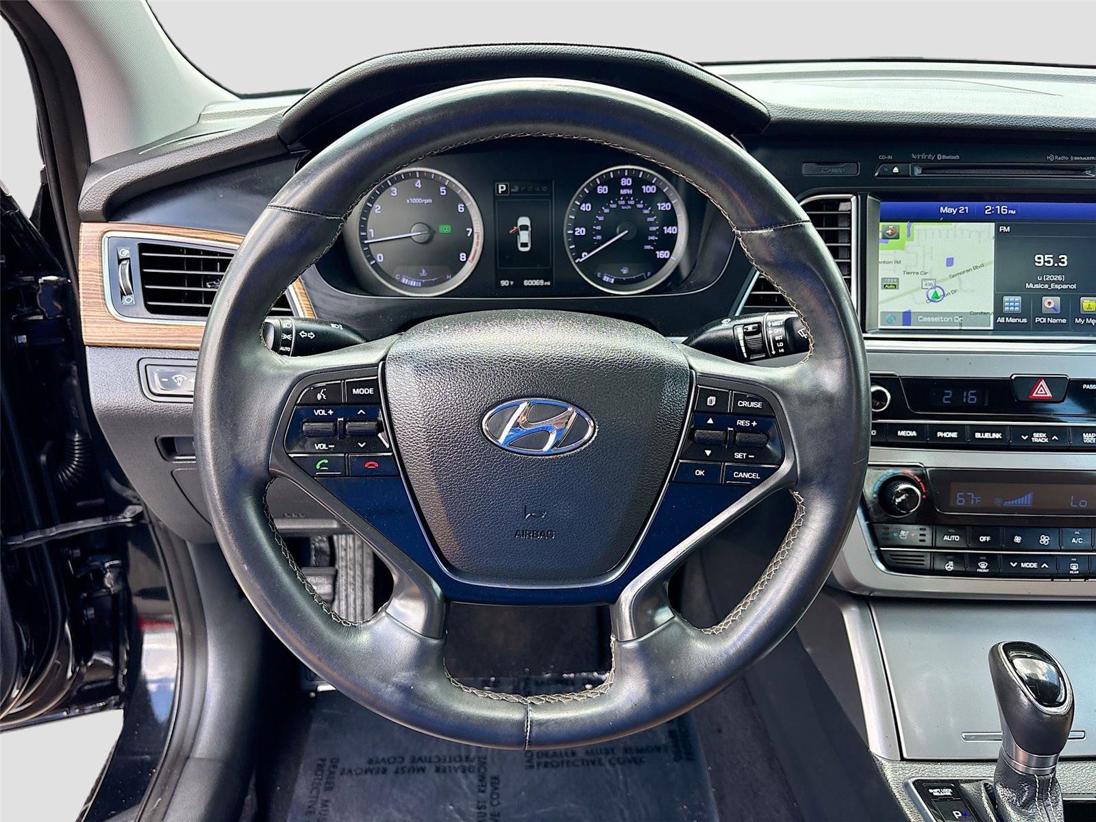 Used 2015 Hyundai Sonata Limited w/ Option Group 05 FWD image 11