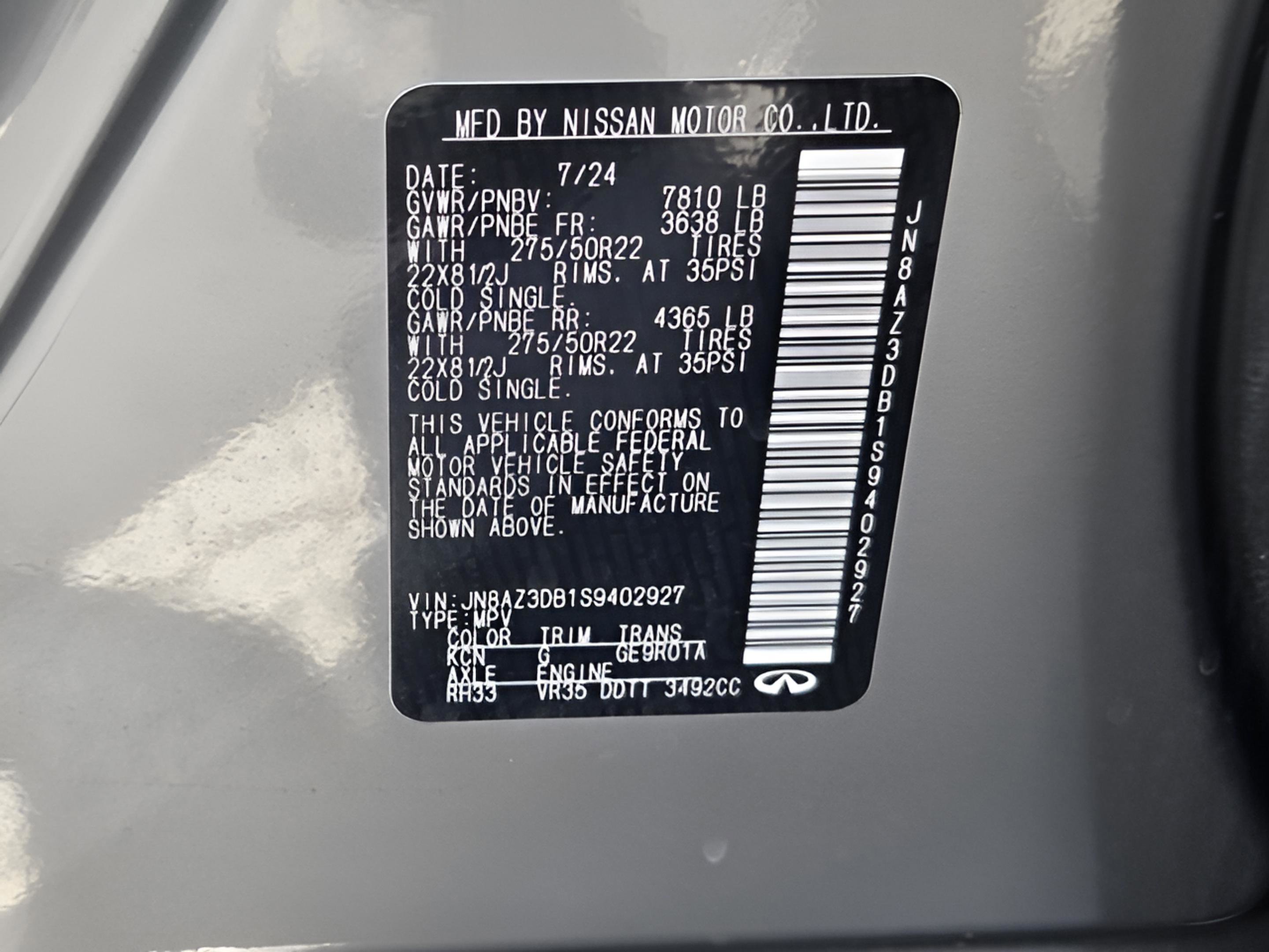 Used 2025 INFINITI QX80 Sensory AWD/4WD image 31