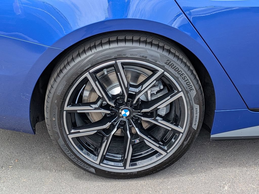 New 2026 BMW i4 eDrive40 w/ M Sport Package RWD image 24