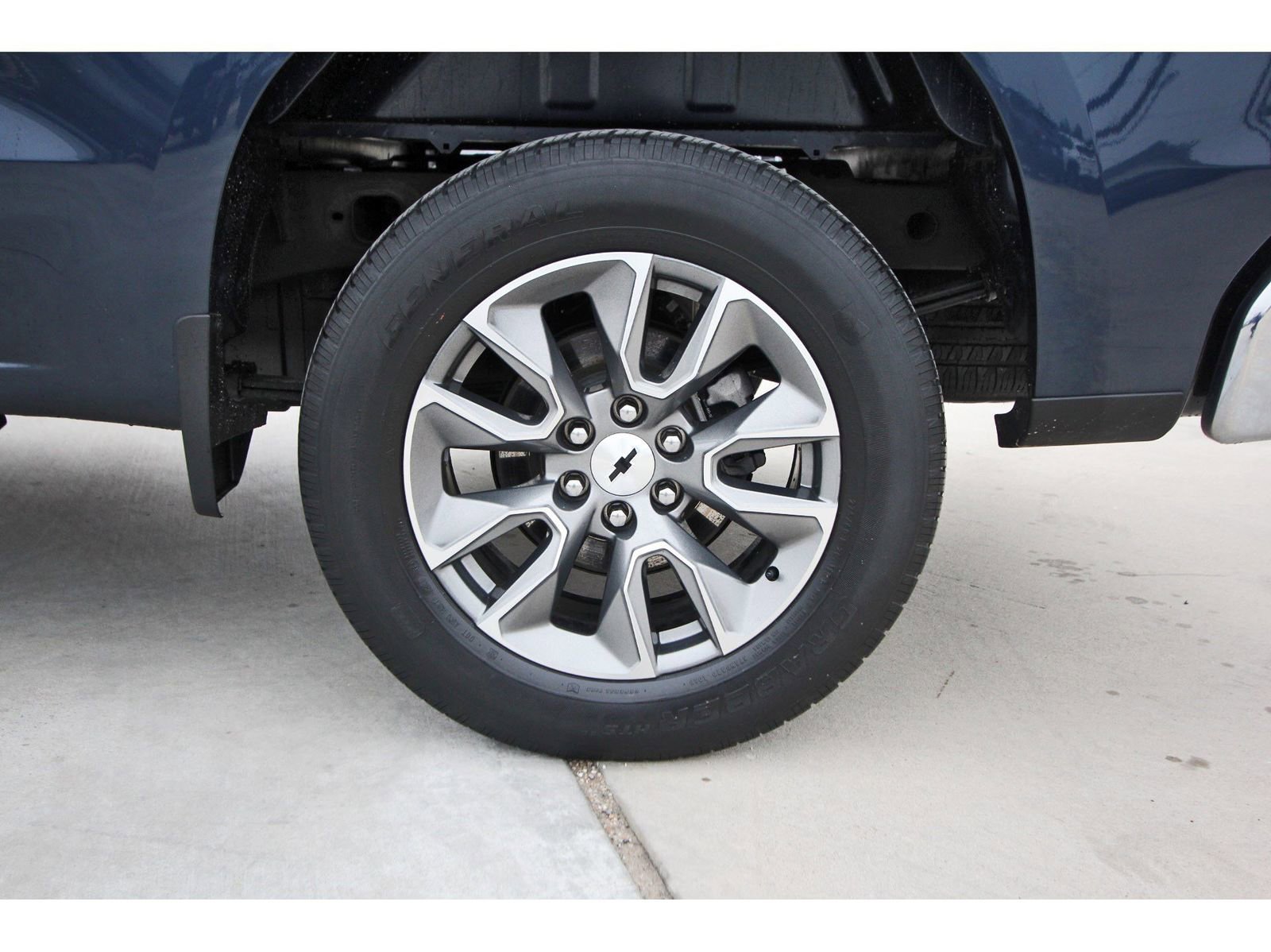 Used 2021 Chevrolet Silverado 1500 LT image 30