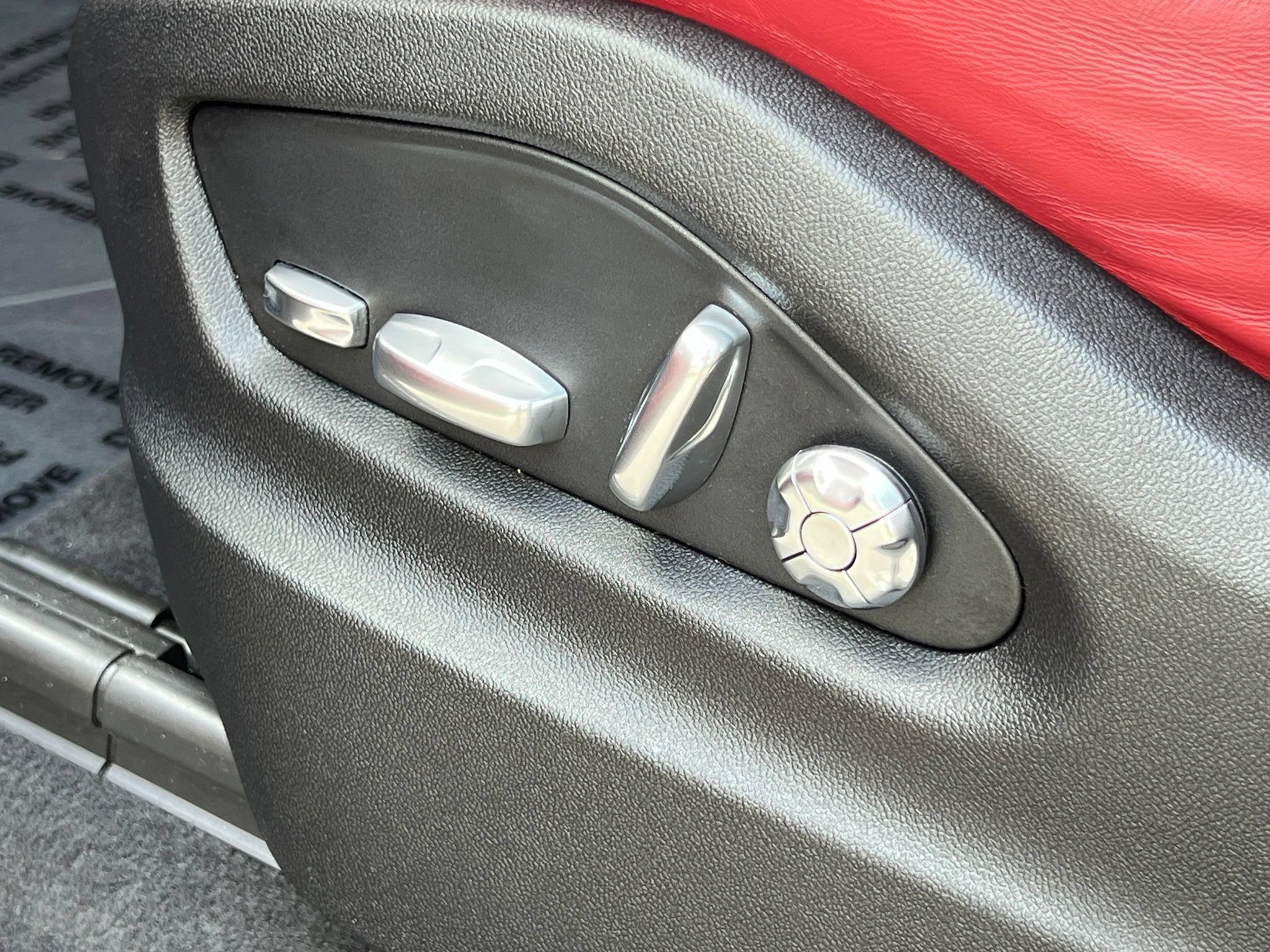 Used 2021 Porsche Cayenne Turbo AWD/4WD image 38