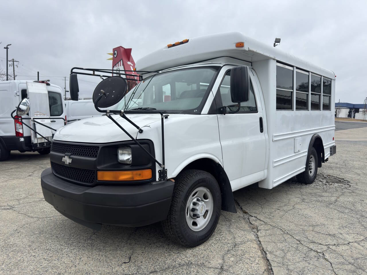 Used 2008 Chevrolet Express 3500 3500 2dr Commercial/Cutaway/Ch w/ School Bus Package image 2