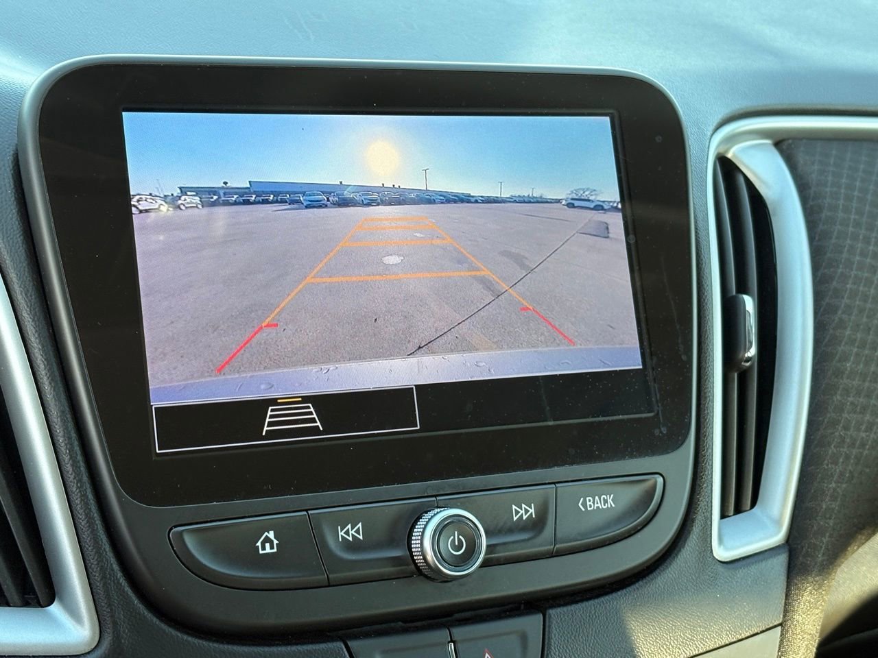 Used 2025 Chevrolet Malibu LS image 24