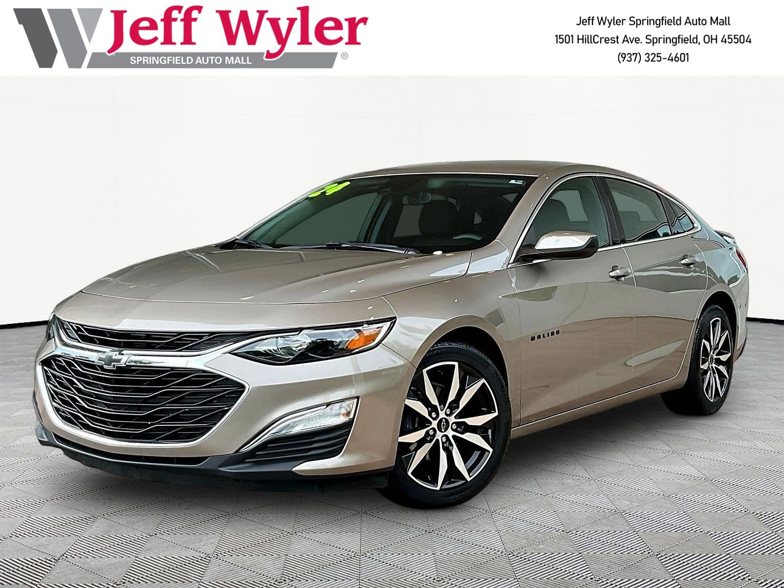 Used 2024 Chevrolet Malibu RS FWD image 1