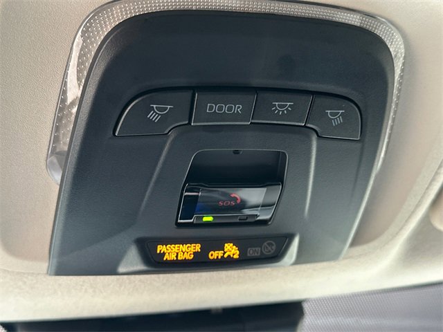 Certified 2025 Toyota Corolla LE image 27