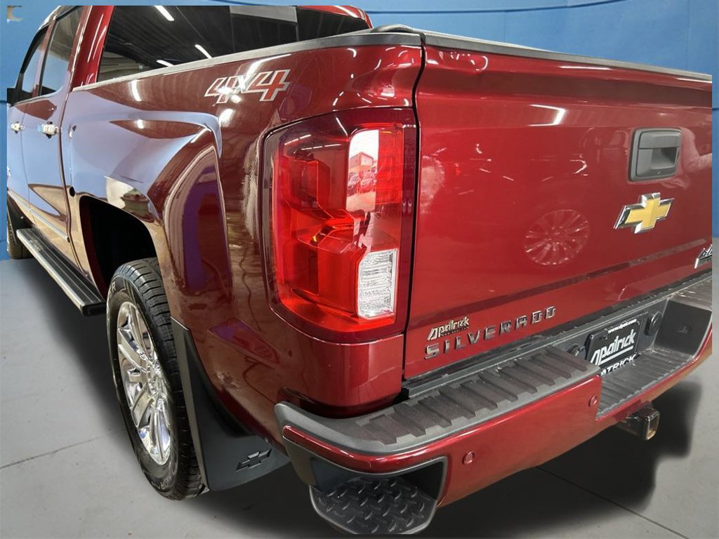 Used 2018 Chevrolet Silverado 1500 High Country AWD/4WD image 9