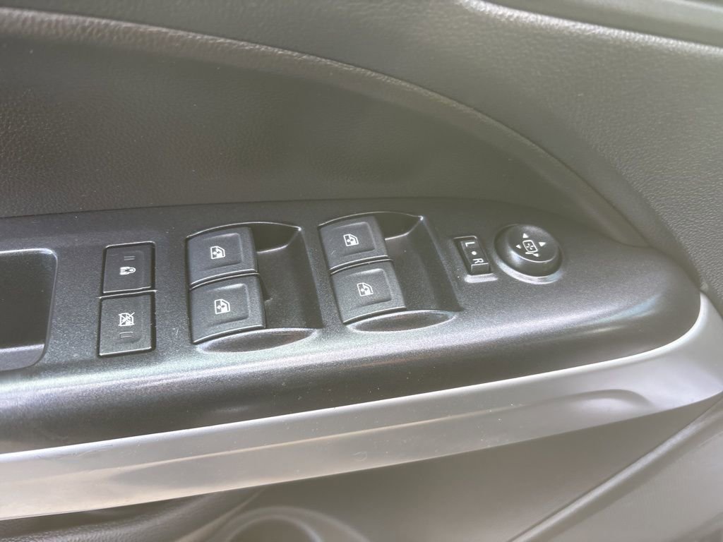 Certified 2021 Chevrolet Colorado LT w/ Luxury Package image 16