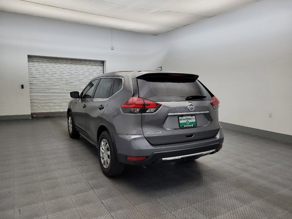 Used 2017 Nissan Rogue S FWD image 5