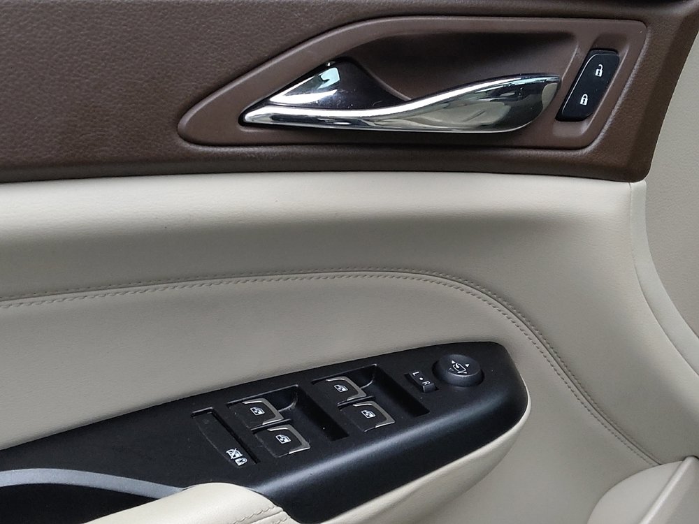 Used 2016 Cadillac SRX Luxury FWD image 27