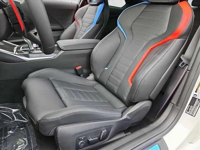 New 2026 BMW M2 w/ Lighting Package RWD image 4