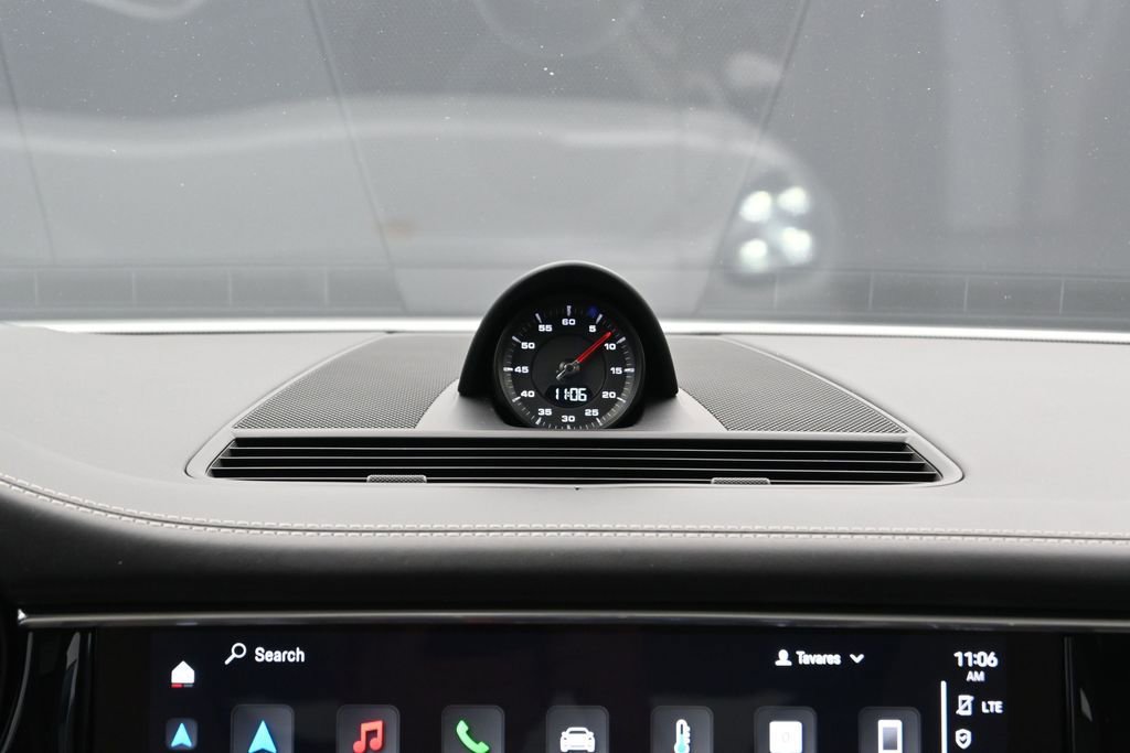 Certified 2023 Porsche Panamera GTS AWD/4WD image 25