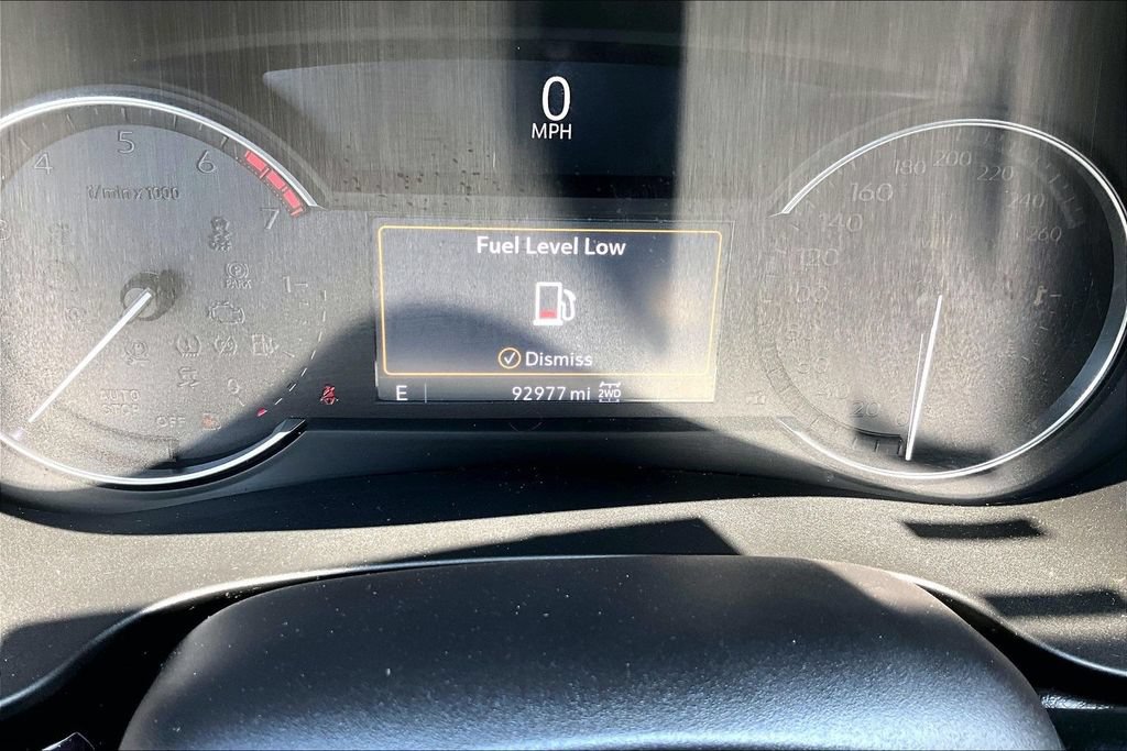 Used 2023 Cadillac XT4 Luxury AWD/4WD image 13
