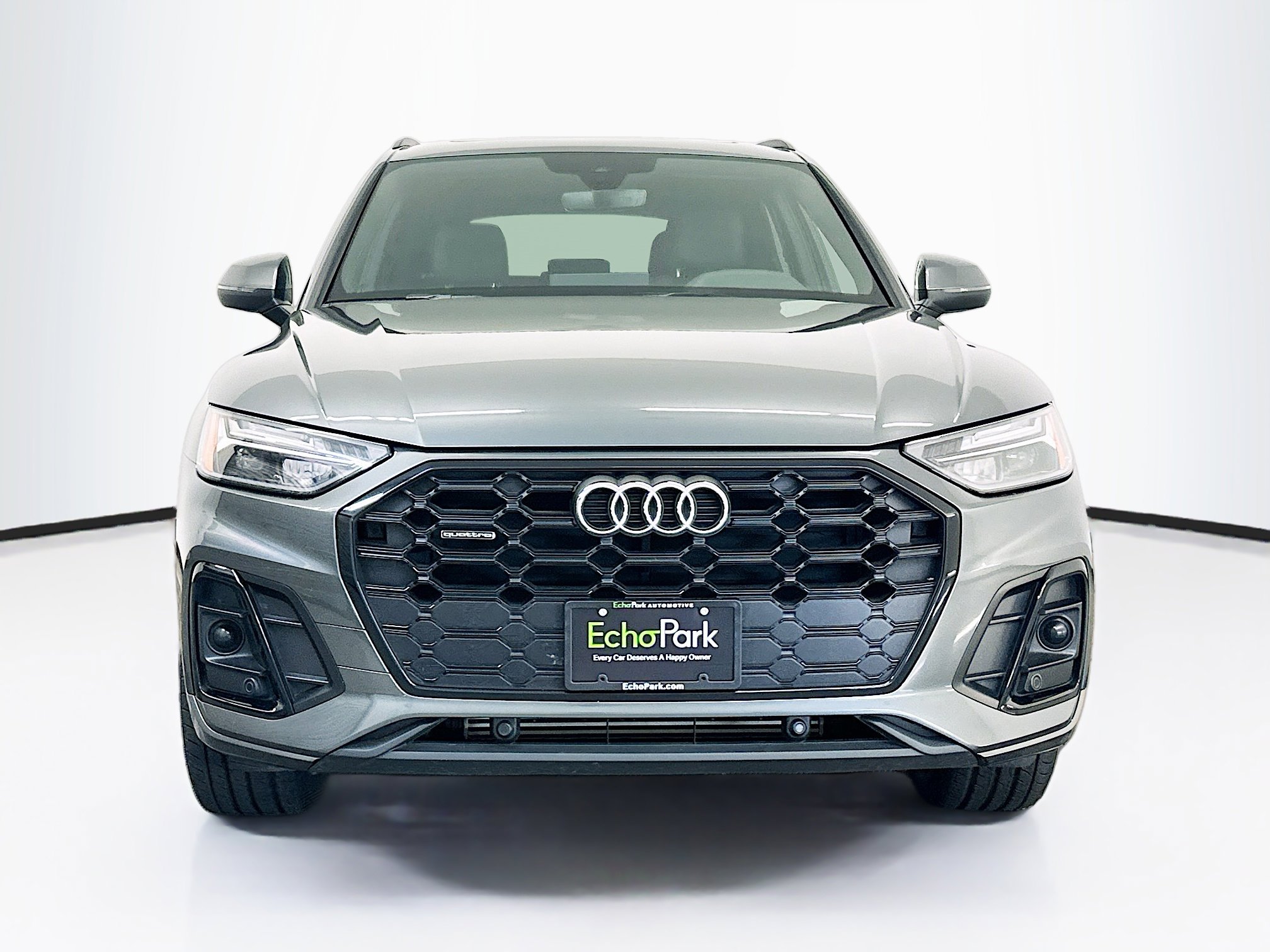 Used 2025 Audi Q5 2.0T Premium image 2