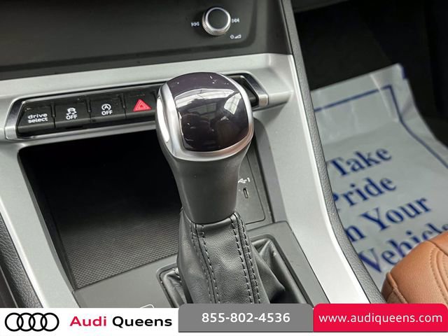 Used 2022 Audi Q3 2.0T Premium AWD/4WD image 30