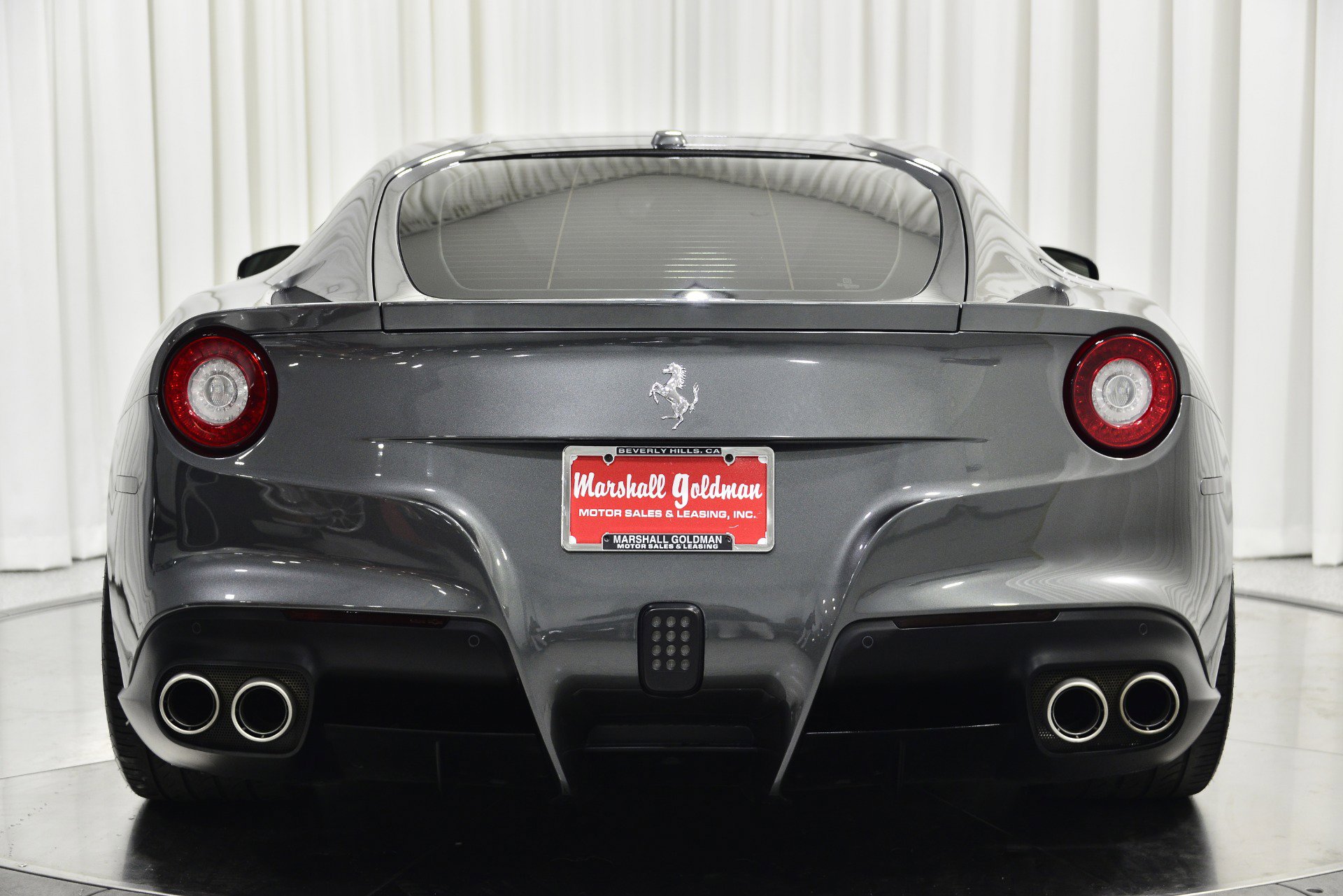 Used 2015 Ferrari F12 Berlinetta image 8