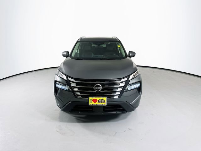 Certified 2024 Nissan Rogue SV w/ SV Premium Package FWD image 4