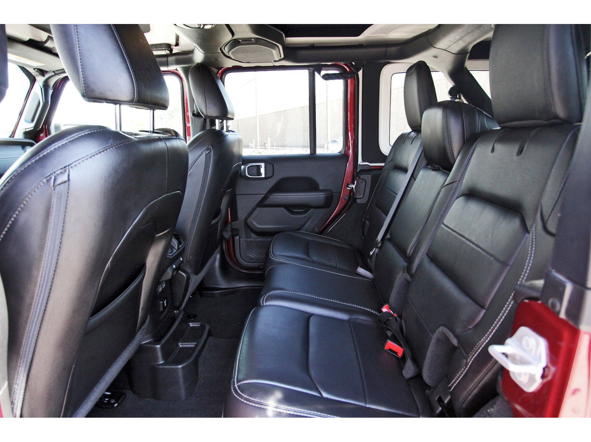 Used 2022 Jeep Wrangler Unlimited Sahara w/ LED Lighting Group image 31