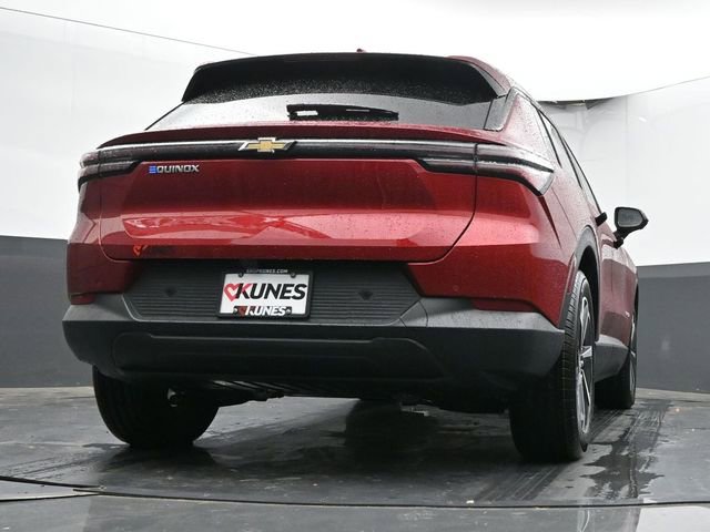 New 2026 Chevrolet Equinox EV LT image 45