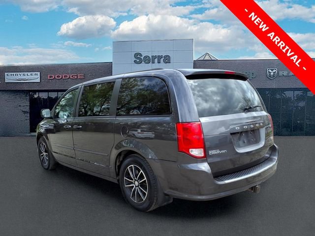 Used 2015 Dodge Grand Caravan R/T w/ Driver Convenience Group FWD image 4