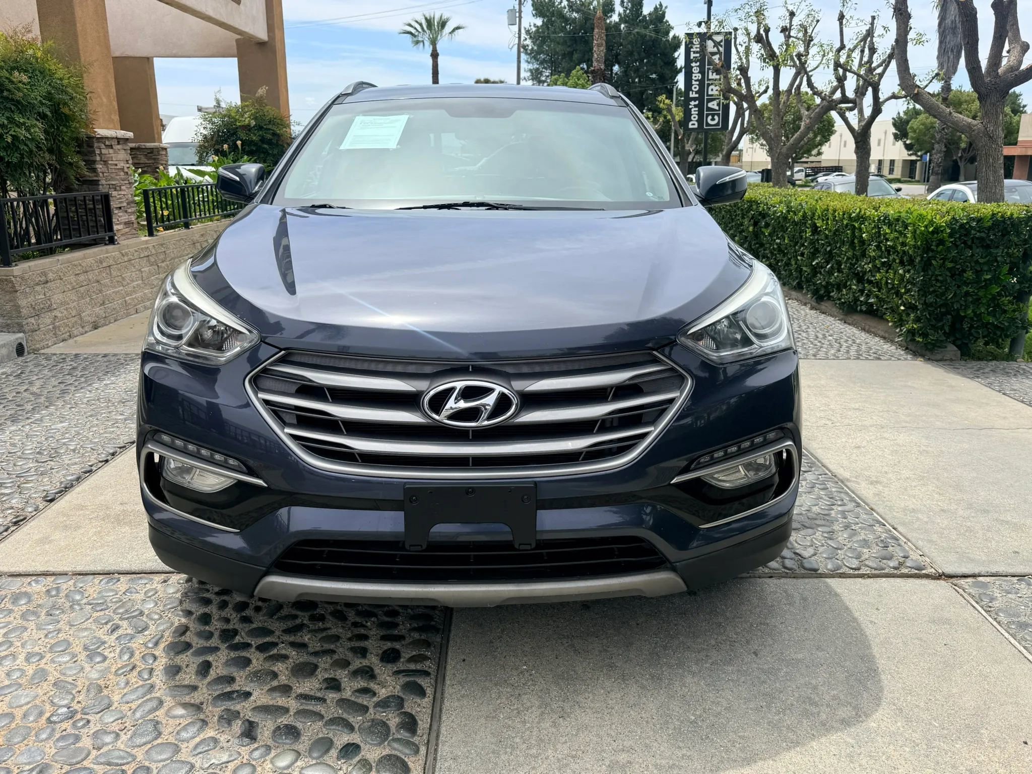 Used 2018 Hyundai Santa Fe Sport w/ 2.4L Value Package 02 FWD image 2