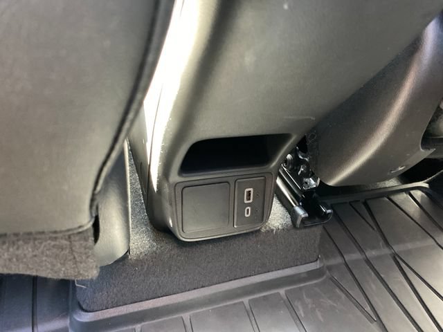 Used 2025 Buick Encore GX Preferred w/ Comfort Package FWD image 19