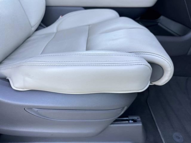 Certified 2022 Lincoln Navigator Reserve image 12