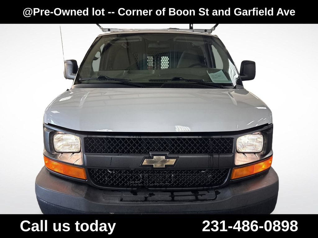 Used 2013 Chevrolet Express 2500 RWD image 8